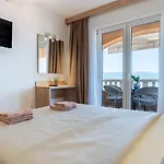 Bonaca 3* Neum