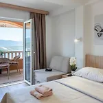Bonaca Neum