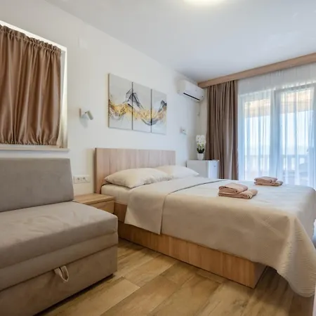 Bonaca Bed & Breakfast *