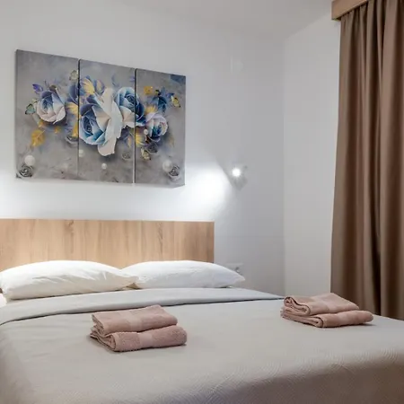 Bonaca Bed & Breakfast *