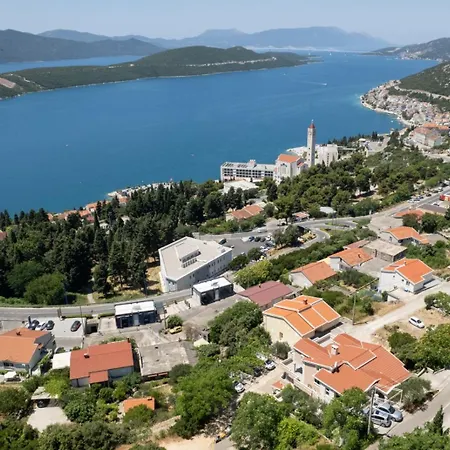 Bonaca * Neum